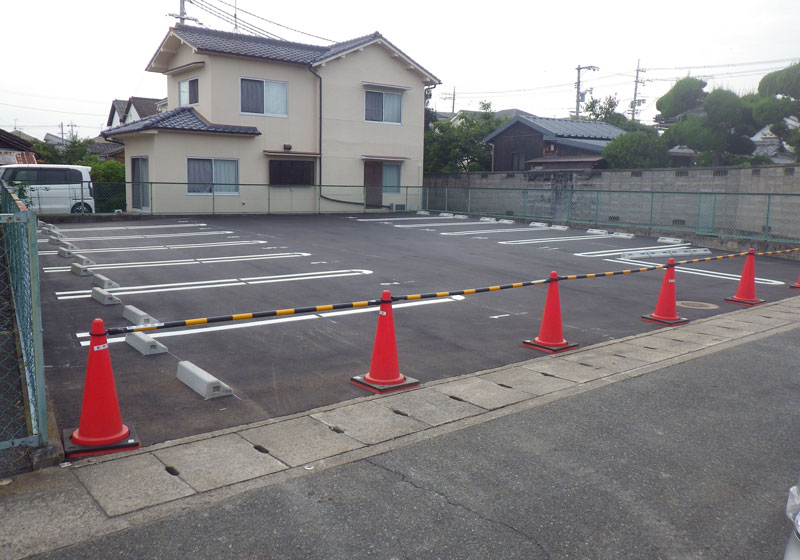 RESULTS｜施工実績｜Y様駐車場 舗装